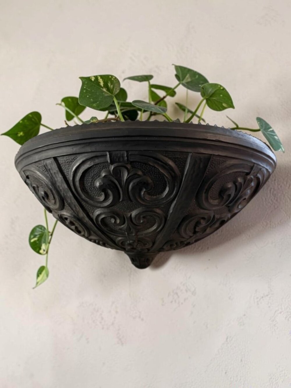 Vintage Planter Wall Pocket Large Syroco Hanging MCM Cachepot